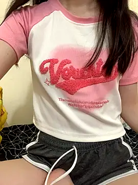 Snapshot of Vani_S2 chatting on October 10, 2025, 2:29 pm Vani S2 online show from October 10, 2025, 2:29 pm