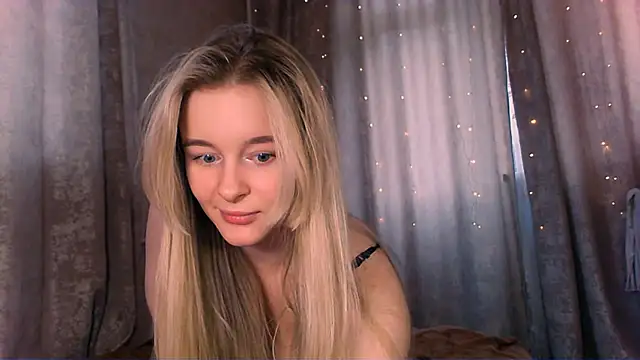 Snapshot of Eva_Jaya chatting on March 5, 2025, 1:06 pm Eva Jaya online show from March 5, 2025, 1:06 pm