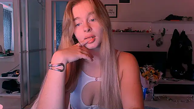 Snapshot of Eva_Jaya chatting on September 29, 2025, 5:25 am Eva Jaya online show from September 29, 2025, 5:25 am