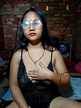 Cuterinki online show from February 12, 2026, 6:57 am