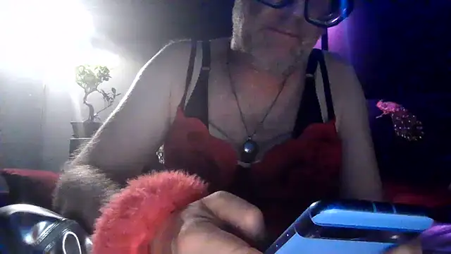 biffboff123 online show from July 12, 2026, 11:27 pm
