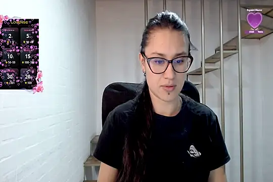 Jessie Desire online show from February 25, 2026, 11:48 pm