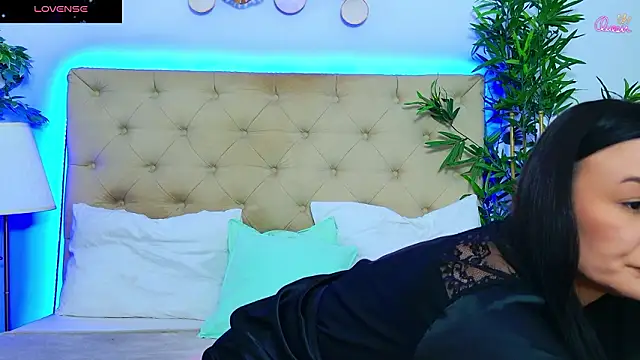 DaliyaArabian online show from February 19, 2026, 1:08 pm