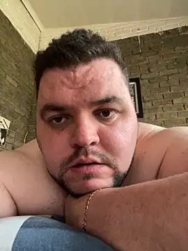 Snapshot of Mikey-HH chatting on September 9, 2025, 7:40 am Mikey-HH online show from September 9, 2025, 7:40 am