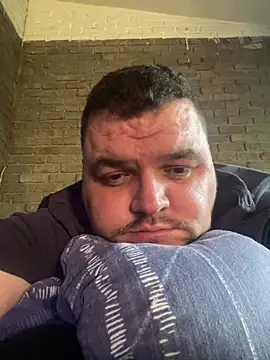 Snapshot of Mikey-HH chatting on March 4, 2025, 4:09 pm Mikey-HH online show from March 4, 2025, 4:09 pm