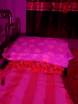 Snapshot of ella_mariya chatting on February 21, 2025, 6:40 am ella mariya online show from February 21, 2025, 6:40 am