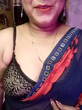 Snapshot of ella_mariya chatting on December 30, 2024, 2:51 pm ella mariya online show from December 30, 2024, 2:51 pm