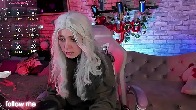 Alex Howell online show from March 22, 2025, 8:48 pm