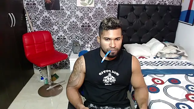 Snapshot of hotthreparty chatting on January 18, 2025, 4:59 am hotthreparty online show from January 18, 2025, 4:59 am