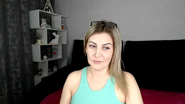 Snapshot of Amelia_Harper chatting on February 1, 2025, 2:24 pm Amelia Harper online show from February 1, 2025, 2:24 pm