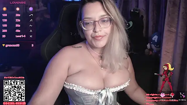 Sofidivinefeet online show from October 20, 2025, 9:26 pm