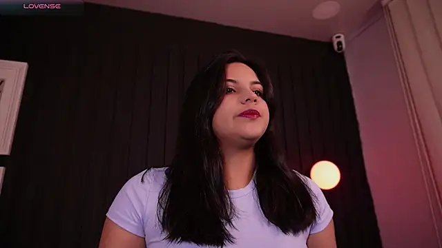 Sophia wilsonn  online show from April 17, 2026, 10:51 am