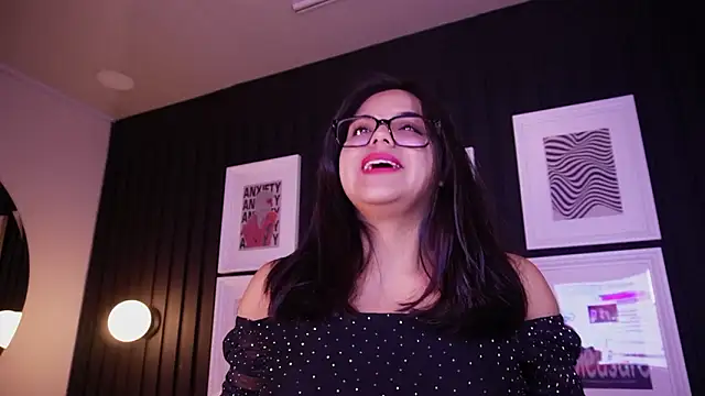 Sophia wilsonn  online show from February 27, 2026, 10:48 am