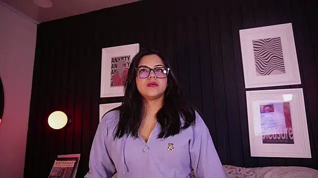 Sophia wilsonn  online show from March 28, 2026, 10:38 am