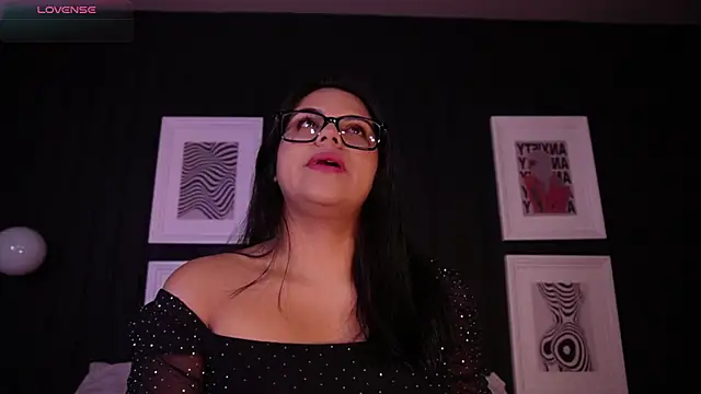 Sophia wilsonn  online show from March 11, 2026, 10:31 am