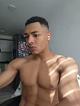 Jhonyblack 1 online show from April 24, 2026, 2:08 pm