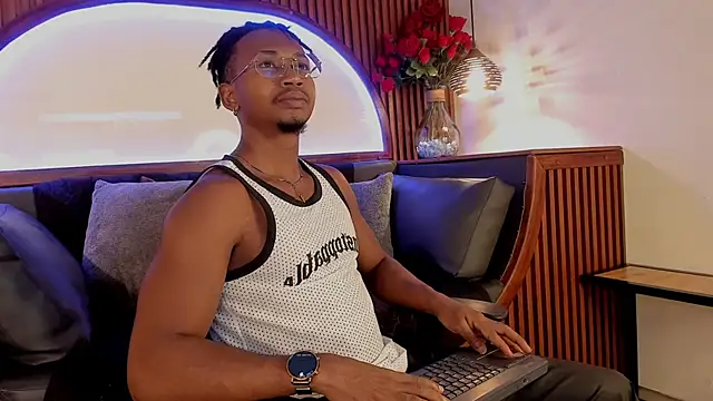 Snapshot of JamalMyst chatting on February 7, 2026, 4:20 am JamalMyst online show from February 7, 2026, 4:20 am