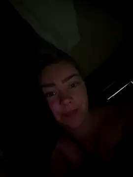 Snapshot of xX_HotCouple_Xx chatting on September 21, 2025, 8:41 am xX HotCouple Xx online show from September 21, 2025, 8:41 am