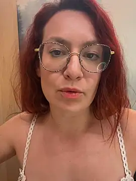 Snapshot of ladoucedu34 chatting on July 7, 2026, 2:42 pm ladoucedu34 online show from July 7, 2026, 2:42 pm