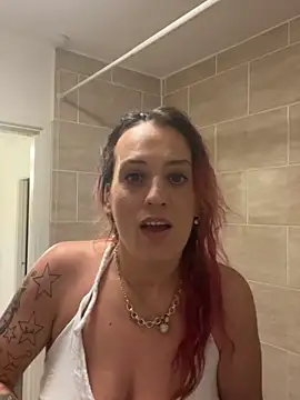 Haleytightlips1986 online show from March 17, 2026, 7:28 pm