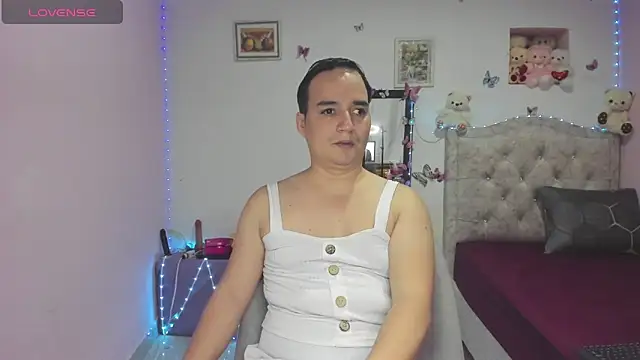 Snapshot of tania_lucia1 chatting on September 13, 2025, 9:15 pm tania lucia1 online show from September 13, 2025, 9:15 pm