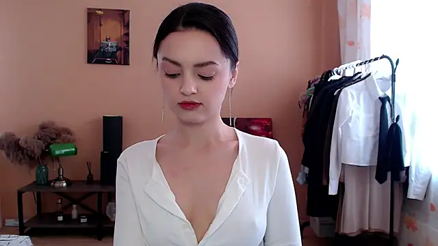 CuteRuby99 online show from January 16, 2026, 5:44 am