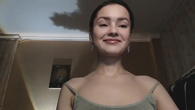 CuteRuby99 online show from November 13, 2025, 3:49 pm