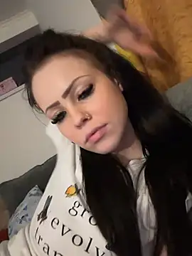 Snapshot of Highschoolpussy chatting on January 17, 2025, 7:49 pm Highschoolpussy online show from January 17, 2025, 7:49 pm