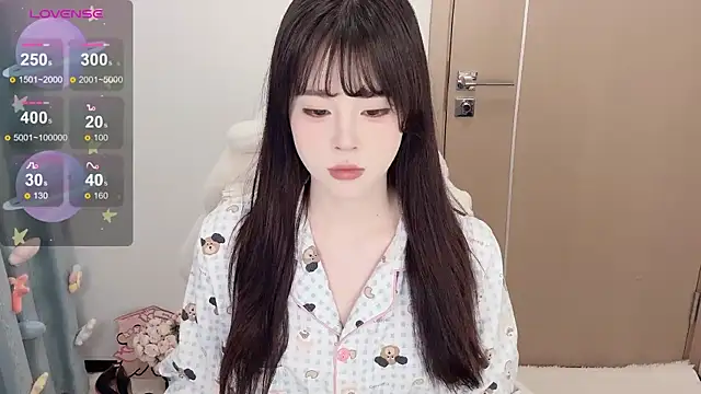 Mini-X online show from November 23, 2025, 12:53 am