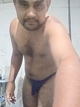 travieso2893 online show from April 7, 2026, 2:35 am