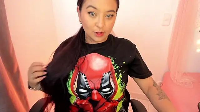 Snapshot of Sweet_Chloe06 chatting on January 21, 2025, 6:55 pm Sweet Chloe06 online show from January 21, 2025, 6:55 pm