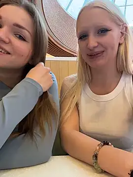 Snapshot of Milkyy_wway chatting on February 10, 2026, 7:51 am Milkyy wway online show from February 10, 2026, 7:51 am