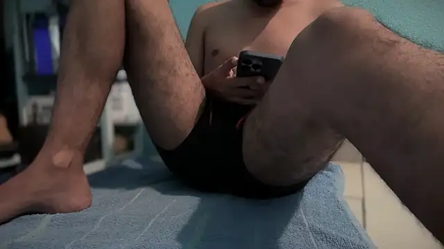 EnriquePersian197 online show from February 25, 2025, 7:49 pm