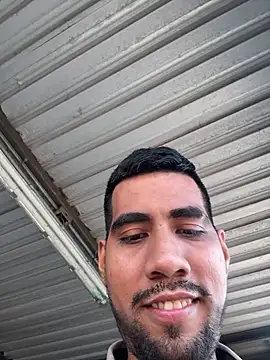 EnriquePersian197 online show from March 13, 2025, 4:01 pm