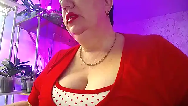  Sweet Woman online show from December 16, 2025, 6:50 am