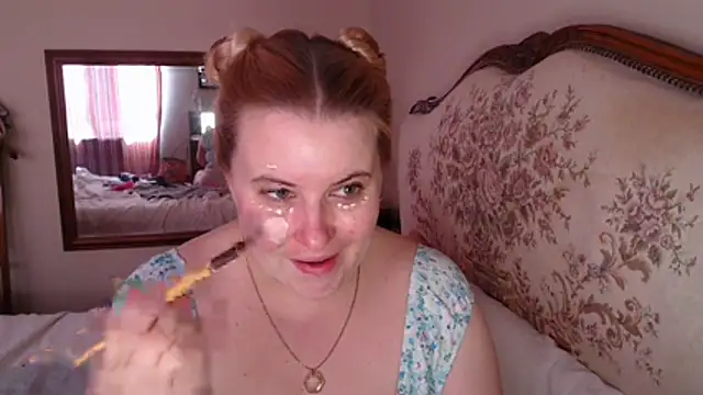 Snapshot of JosieAndYou chatting on April 5, 2026, 10:33 am JosieAndYou online show from April 5, 2026, 10:33 am