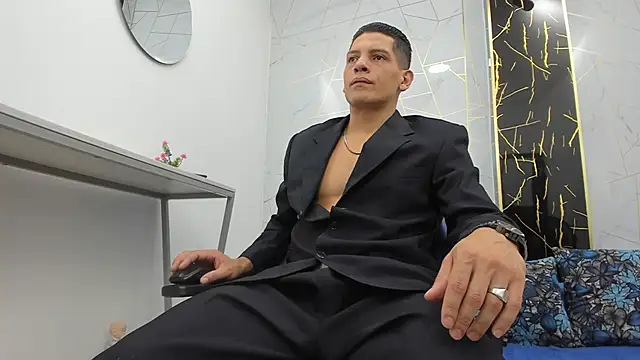 Steven x94 online show from November 13, 2025, 11:58 am