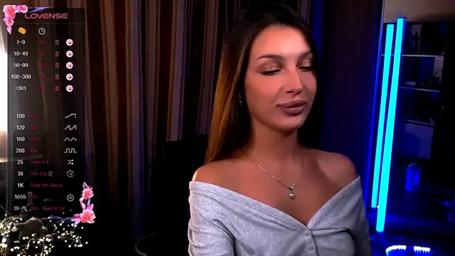 Laura Bess online show from November 8, 2025, 2:59 am