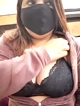 Naughty-Trisha online show from January 8, 2026, 9:26 am