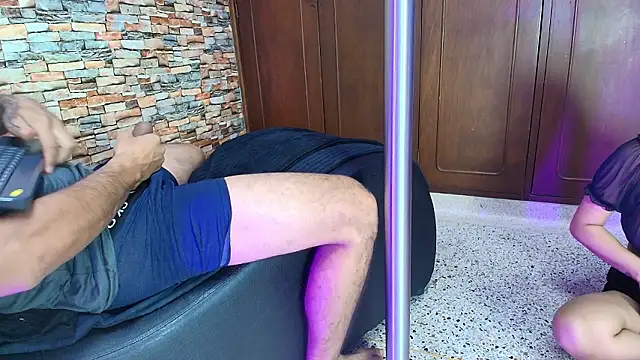 Snapshot of max_ashley_mds chatting on February 20, 2026, 1:46 pm max ashley mds online show from February 20, 2026, 1:46 pm