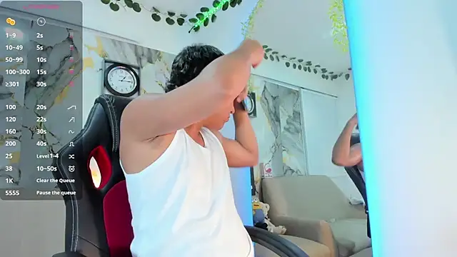 ryan carter08 online show from April 11, 2026, 3:47 am