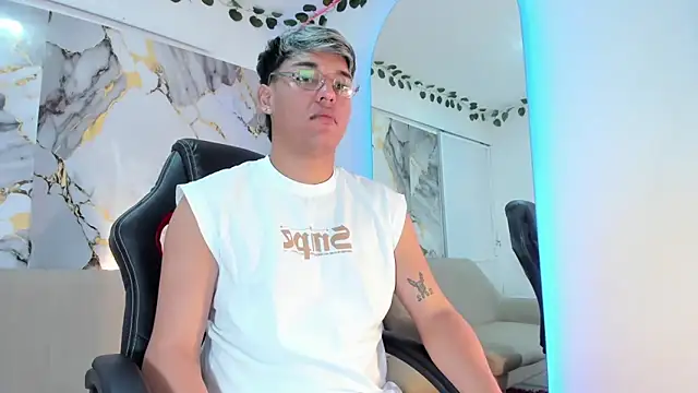 ryan carter08 online show from March 16, 2026, 1:13 am