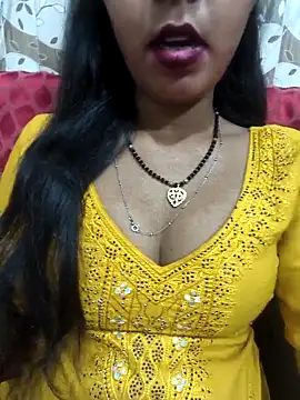 Snapshot of Sharmila-Singh chatting on April 28, 2026, 5:39 pm Sharmila-Singh online show from April 28, 2026, 5:39 pm