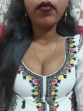 Snapshot of Sharmila-Singh chatting on May 17, 2026, 7:19 am Sharmila-Singh online show from May 17, 2026, 7:19 am