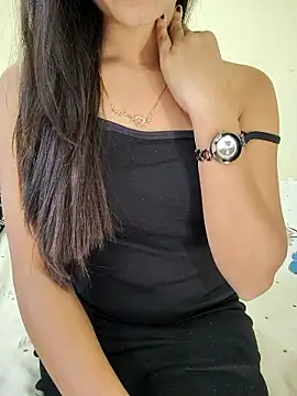 Snapshot of Meenakshi_ chatting on January 17, 2026, 3:32 am Meenakshi online show from January 17, 2026, 3:32 am