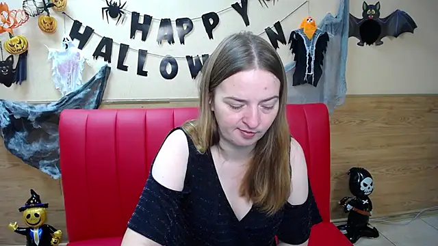 FreyaDak online show from November 2, 2025, 6:07 am