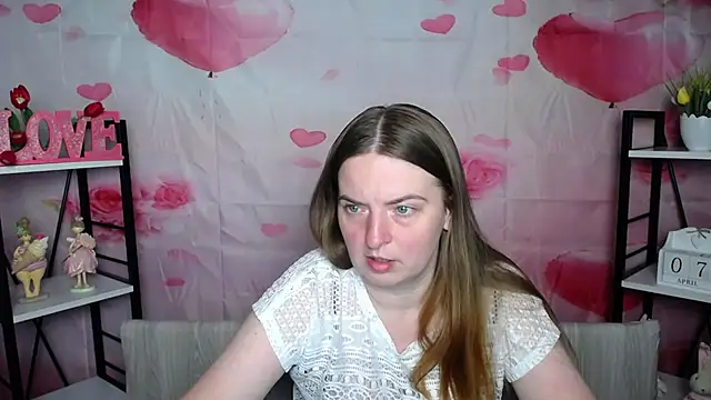 FreyaDak online show from April 8, 2026, 5:03 pm