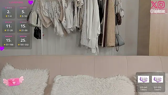 Snapshot of Sweetnaughtygirl_ chatting on March 1, 2026, 2:44 am Sweetnaughtygirl online show from March 1, 2026, 2:44 am