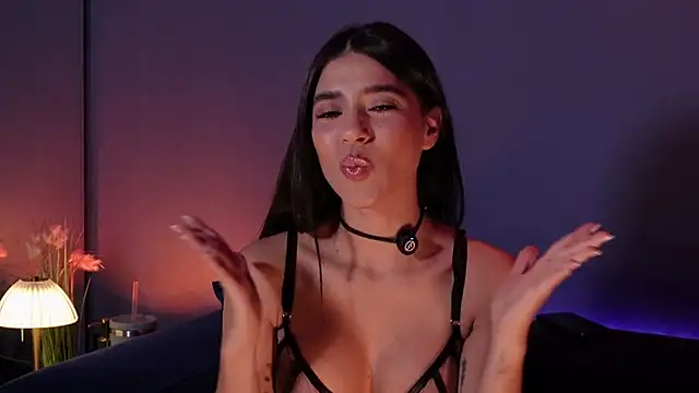 Olivia Collins1 online show from March 14, 2026, 5:57 am
