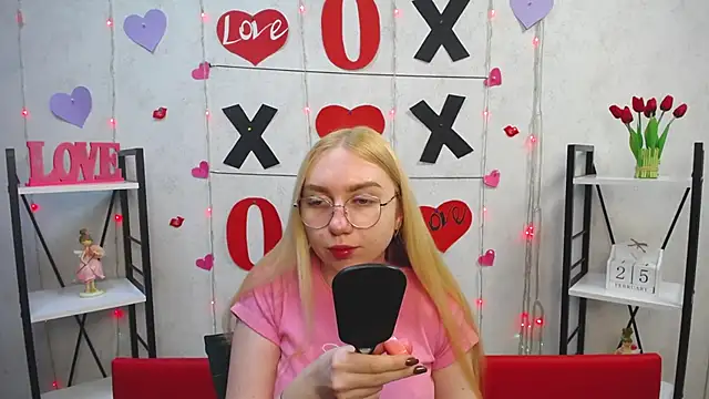 BeatriceFly online show from February 25, 2025, 3:42 pm